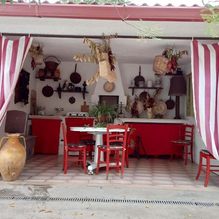 Вілла Il Trullo Del Cadetto Франкавілла-Фонтана Екстер'єр фото